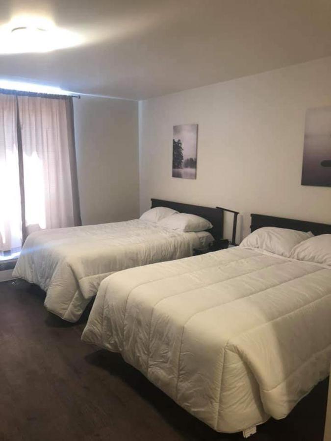 Nor Villa Hotel Виннипег Экстерьер фото